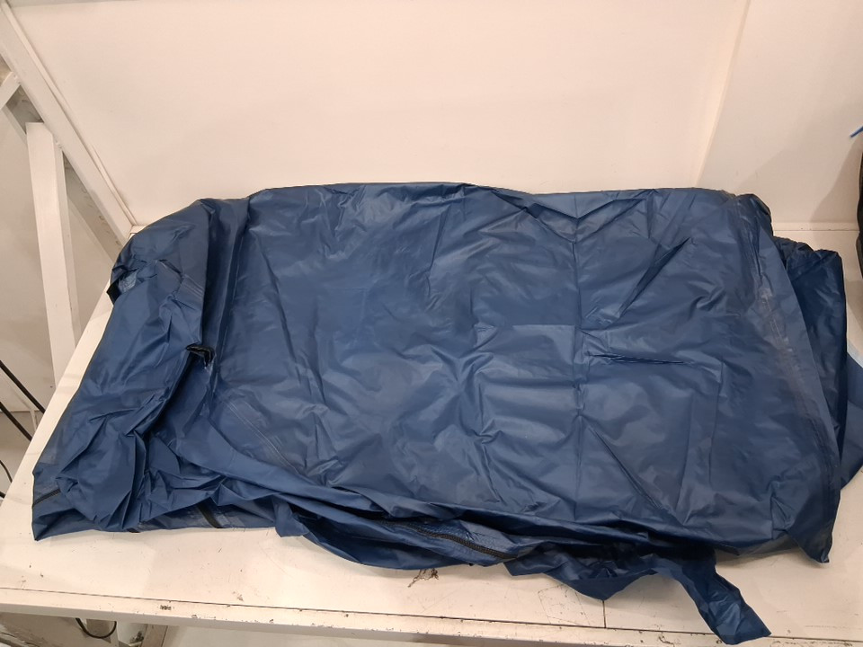 COLEMAN 8-PERSON modified dome full fly CAMPING TENT - 9FT x 12FT x 6FT - blue (MODEL: 1985281) image 5