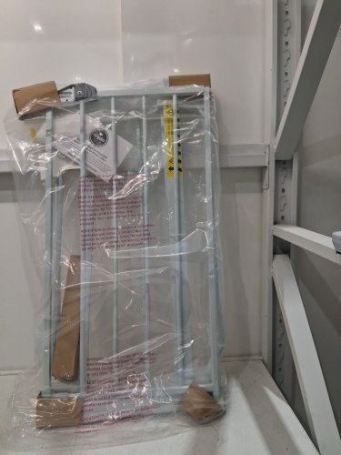 REGALO EASY STEP EXTRA WIDE BABY GATE - 30" X 29"-49" - WHITE (MODEL: 1164 EW DS) image 3