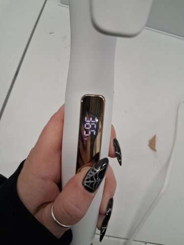 KRISTIN ESS SOFT BLEND CURLING IRON - 2" - WHITE/GOLD - (MODEL:KES0193) image 5