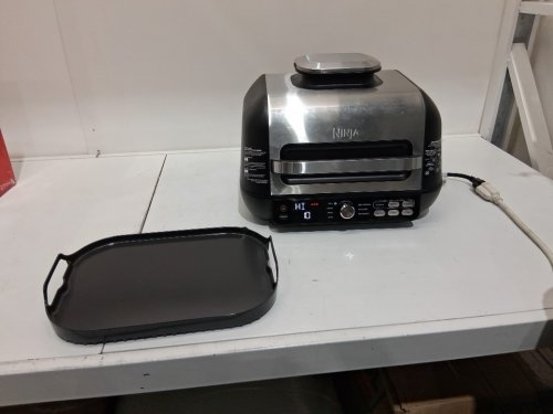 NINJA FOODI SMART XL PRO 7-IN-1 GRILL & GRIDDLE SMART COOK SYSTEM WITH THERMOMETER - 3.8L CAPACITY - BLACK/STAINLESS STEEL (MODEL: IG651C) image 4