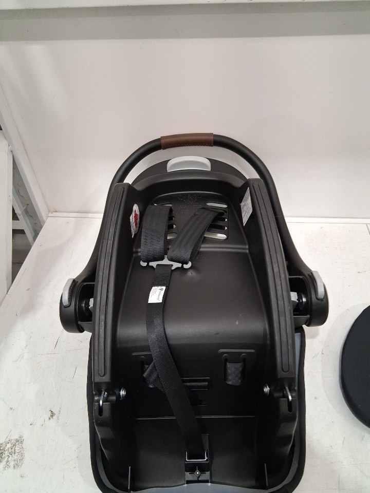 Maxi-Cosi Mico Luxe+ Infant Car Seat, Lightweight, Easy Install with MaxiLock - 30LB max - black (model: 22366cdbk) image 5