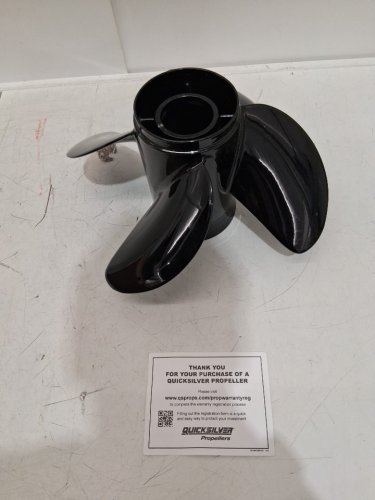 quicksilver nemesis aluminum performance propeller - 40-60h/p - black (model: 8m0055536) image 5