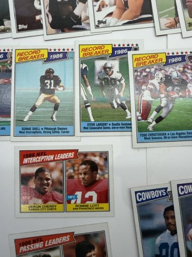 78 ASSTD 1987 1988 TOPPS FOOTBALL CARDS image 20