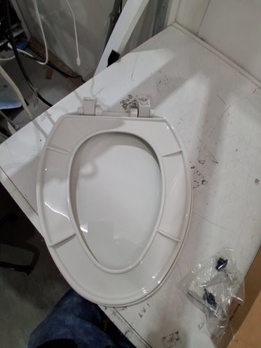 BEMIS slow close ELONGATED TOILET SEAT - 19" - WHITE (MODEL: 7300slec 000) image 3