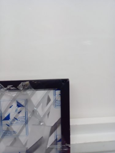 Americanflat Poster Frame with Polished Plexiglass - 22"x28" - black image 4