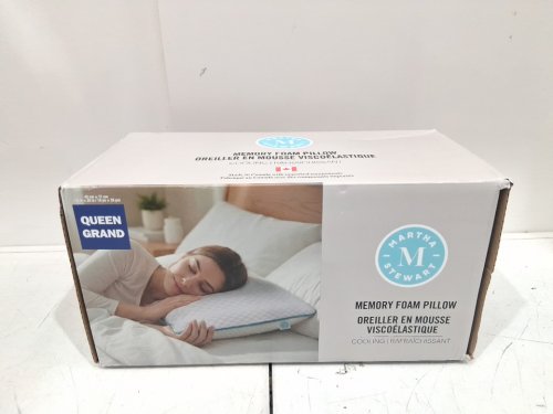 MARTHA STEWART MEMORY FOAM COOLING PILLOW - QUEEN (18" X 28") - white/blue (MODEL: 1392500) image 2