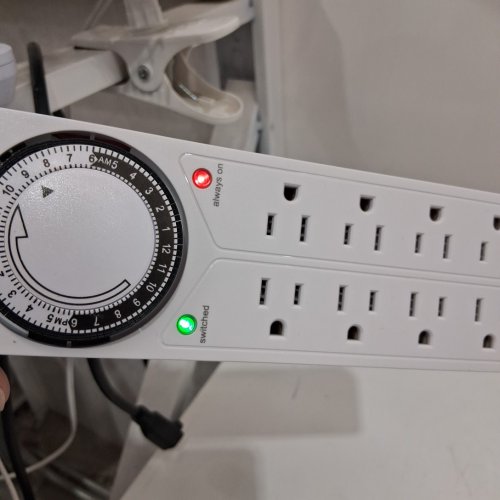 BN-LINK SURGE-PROTECTED 8-OUTLET POWER STRIP - WHITE image 3
