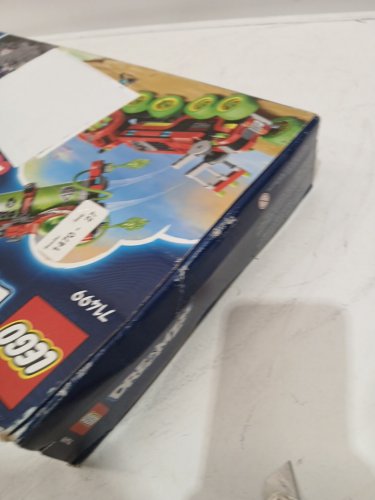 929pc LEGO DREAMZzz Mateo's Spray Paint Truck- multicolor (model: 71499) image 4