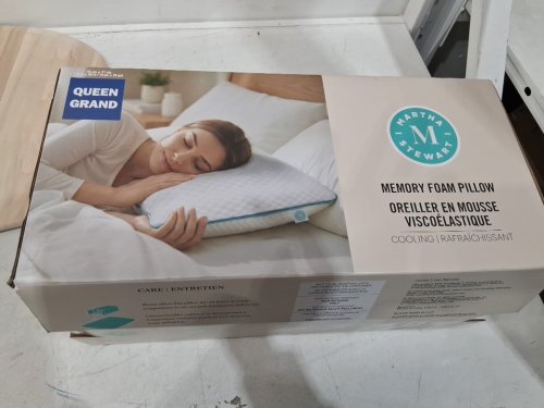 MARTHA STEWART MEMORY FOAM COOLING PILLOW - QUEEN (18" X 28") (MODEL: 1392500) image 2