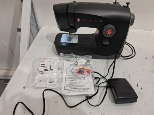 SINGER Lightweight & Portable Sewing Machine With 45 Stitch Applications - Black (model: m1150) image 3