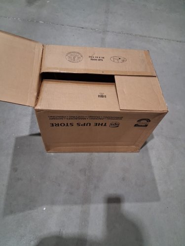 3 drawer metal cabinet with lock - white image 2