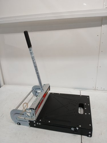 MantisTol pro vinyl floor cutter for LVP, WPC, LVT, SPC, VCT, PVC & rigid core cinyl plaknk - 13" (model:  LVT-330BC) image 3