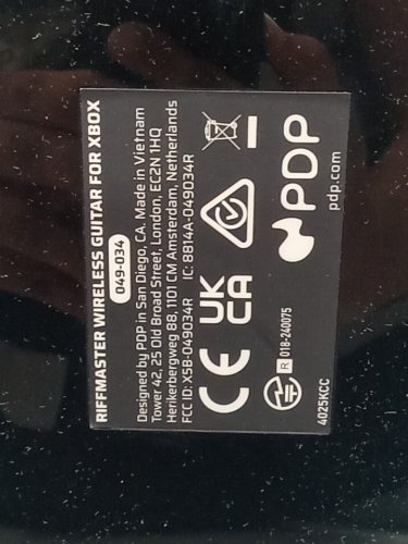 PDP RIFFMASTER Wireless Guitar Controller For Xbox Series X|S, Xbox One, & Windows 10/11 PC - BLACK (MODEL: 049-034-bk) image 19