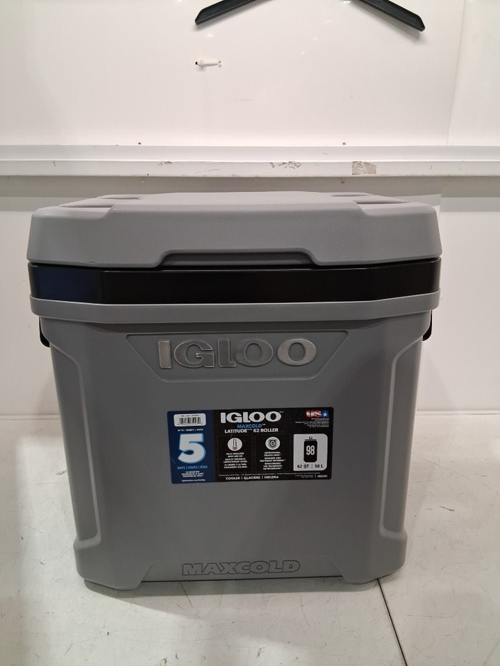 Igloo MaxCold Latitude wheeled Roller Cooler - 62qt/58L - grey\white - (model: 1872193) image 2