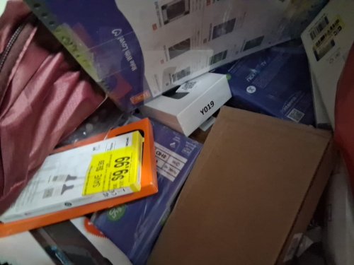 assorted MIXED item MYSTERY PALLET - VARIOUS PRODUCTS - aprox 300+ - (pallet #43) image 12
