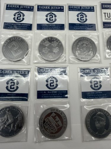 10 COIN WITH FRAME DEREK JETER NEW YORK YANKEES FAREWELL END OF CAREER COIN SET FROM HIGHLAND MINT image 4