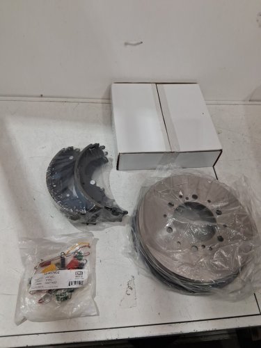 CMX/Top Quality Rear Brake Drums & Brake Shoes for Toyota Tacoma, SELECT YEARS - (MODEL: 8-9779) image 2