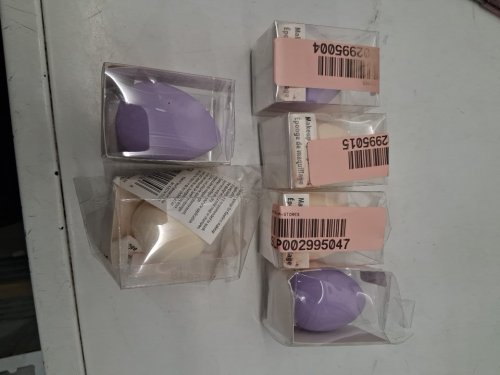 6PK cosmetic makeup beauty blenders sponges - purple/off white image 2
