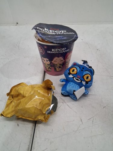 KPop Demon Hunters 4" Blind Mini Ramyeon Cup - derpy image 2