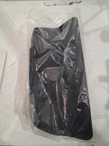 Thule Chariot Floor Mat Double - Fits all models of Thule Chariot bike trailers - black image 3