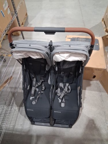UPPABABY MINU DUO SIDE-BY-SIDE DOUBLE STROLLER LIGHTWEIGHT + COMPACT DESIGN - 100LBS CAP - 26" WIDE - BLACK/GREY (MODEL: 0801-MND-NA-GRY) image 9
