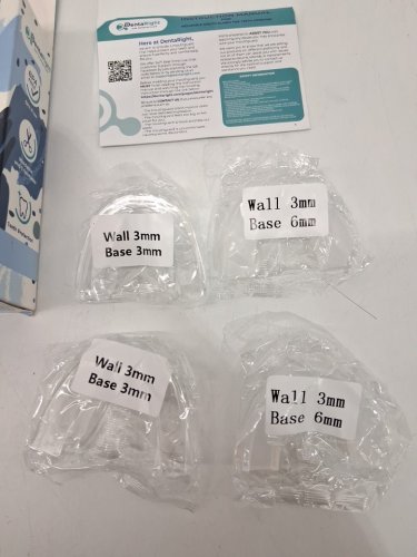 4pc dentaright anti grinding mouth guards - with 2 sizes options - clear image 3