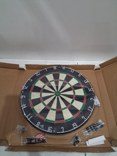 amazon basics dartboard with 2 sets of steel tip darts - 18" - multicoloured (model : DG51004AM) image 2