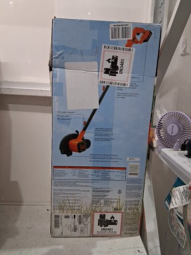 Black & Decker 20V Max Cordless Edger Lawn Kit with 1.5Ah Battery & Charger (Model: BCED400C1) image 2