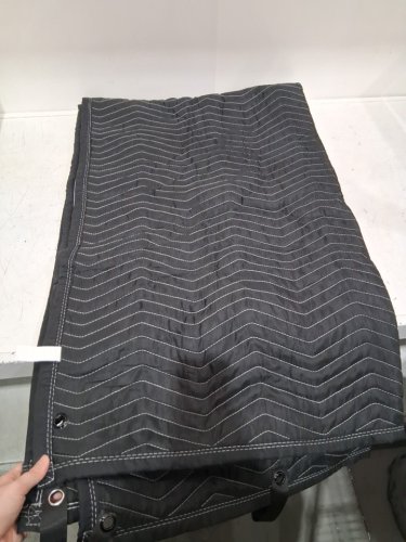 VEVOR grommeted sound dampening blanket - 80"x 50" - black (model: YB068) image 3