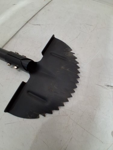 Half Moon Saw-Tooth hand Edger Lawn Tool with T-Grip - 38" -49" -black image 3