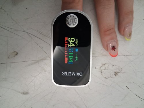 Alcarefam Pulse Oximeter Display Oxygen Meter Finger Monitor - SILVER/BLACK (MODEL: 333) image 2