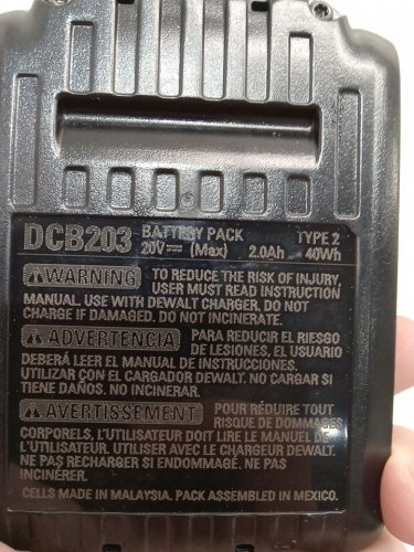 DEWALT 20V MAX 2.0AH COMPACT LI-ION BATTERY PACK **BATTERY ONLY** - YELLOW (MODEL: DCB203) image 4