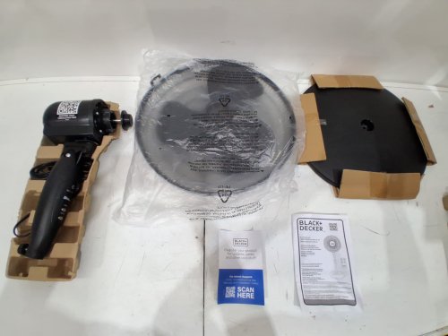BLACK+DECKER STAND FAN WITH REMOTE- 3 SPEED - 16" - BLACK (MODEL: BFSR16B) image 3