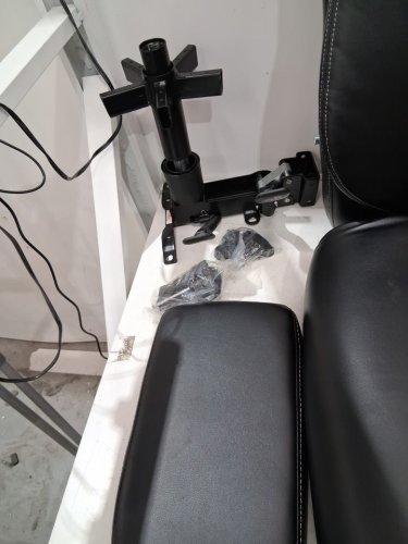 Colamy  Executive Office Chair with lumbar support and Foot rest- 28" x 14" - black (model: CZY-OCSO2C-250822-02) image 4