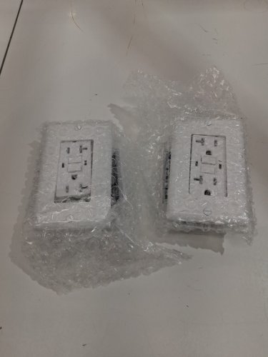 2PK DEWENWILS SELF TEST LED INDICATOR WALL OUTLET & WALL PLATE - 20amp - WHITE - (MODEL:HGFB20B) image 2