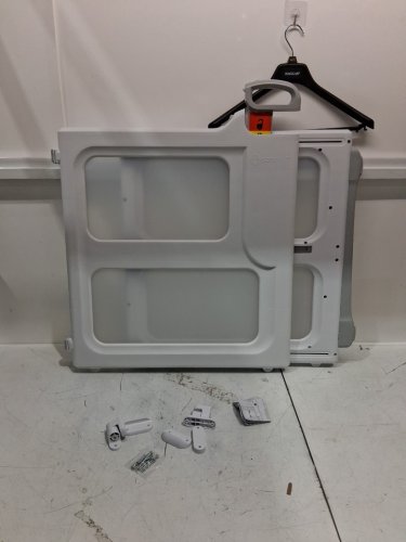 SAFETY 1ST PERFECT FIT DUAL-MODE GATE - FITS OPENINGS 28" - 42" - WHITE - (MODEL: GA049CWHOF1Z) image 4