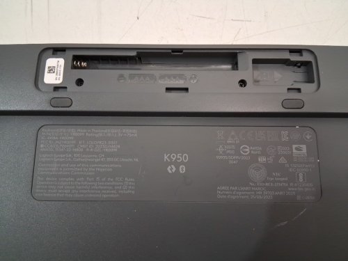 logitech mk955 signature slim wireless keyboard and mouse - grey image 3