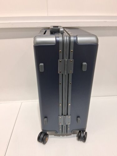 LEVEL8 Lightweight Hard Shell Suitcase with Spinner Wheels and  Double TSA Locks - 20" - blue image 4