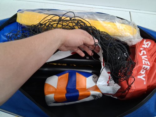 skeery outdoor heavy duty volleyball net with ball and pump - 3FT x 32ft - black/Red (model: SKR-US-GH) image 2