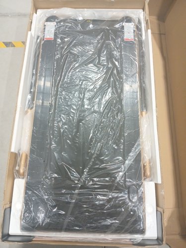 superfit folding under desk treadmill with remote -2.2HP - 7.5MPH - champagne/black (model: sp37540YE) image 3