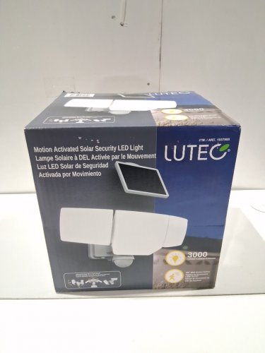 LUTEC MOTION ACTIVATED SOLAR SECURITY LED FLOOD LIGHT - 5000K - 3000LM - WHITE (MODEL: 1937995) image 2