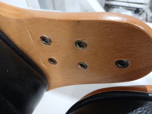 Eames Lounge Chair - Black/Brown image 4