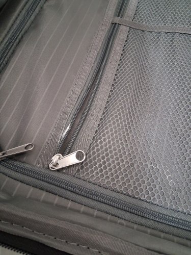 AMAZONBASICS HARDSIDE CARRY ON SPINNER TRAVEL LUGGAGE SUITCASE - 21" - SMALL - BLACK image 7