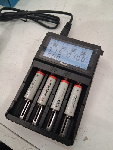 POWXS Universal Battery Charger - for AA, AAA, aaaa batteries - With testing function, LCD automatic identification - black (model: r4) image 4