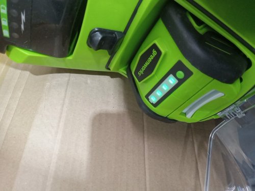GREENWORKS TROLLING MOTOR FOR BOAT USE with Battery and Charger - 40V - 55LB - GREEN / BLACK (MODEL: TMF303) image 4