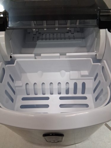 frigidaire self-cleaning dual-size electric ice maker - makes 26lbs/day - stainless steel (MODEL: efic103-amz-sc) image 4