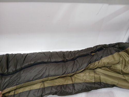 COLEMAN NORTH RIM COLD-WEATHER MUMMY SLEEPING BAG with adjustable hood - 6FT 2" x 32" x 82" - minus 17°C - OLIVE GREEN (model: 2205651) image 4