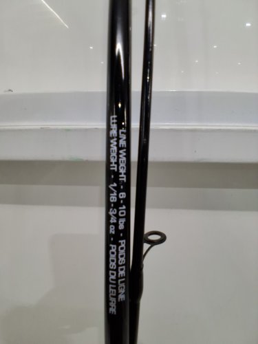 Penn Mako Lightweight fishing rod - line weight 8 - 10LBS - lure weight 1/16 - 3/4oz - 6FT - black/silver image 3