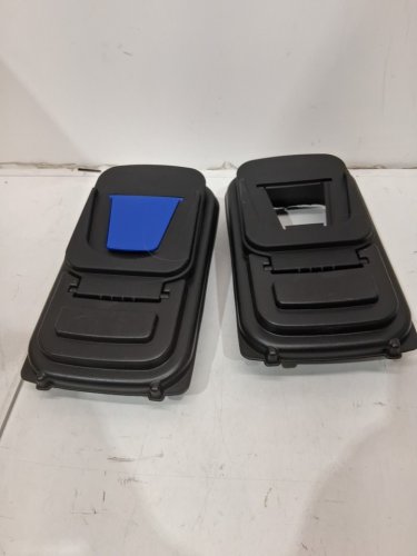 2pk broil king pellet lid with spout - blue/black (model:66900) image 5