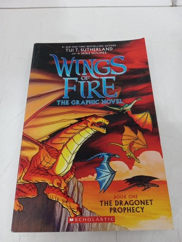 (Paperback) Wings of Fire: The Dragonet Prophecy Graphic Novel (Book #1) by Tui T. Sutherland with Art by Mike Holmes image 2